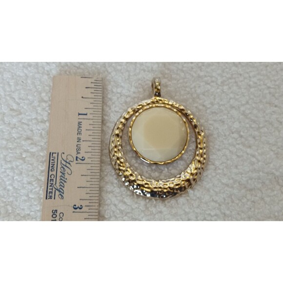 Premier Designs Hammered Goldtone Faceted Ivory Lucite Enhancer Pendant - Picture 2 of 5